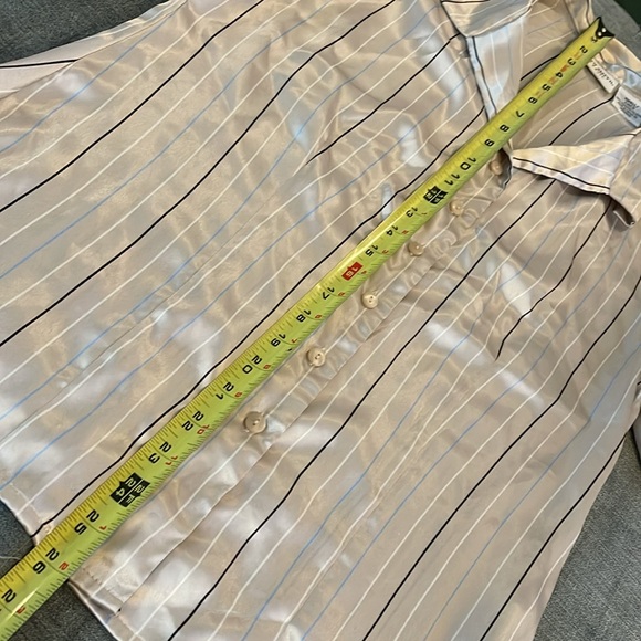 Jacqueline Smith size small satin pinstripe beige top 24-134 - Picture 7 of 8